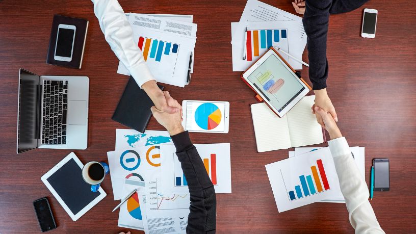 Turnaround empresarial: estratégias de reestruturação para preservar a continuidade dos negócios Pedro Henrique Torres Bianchi