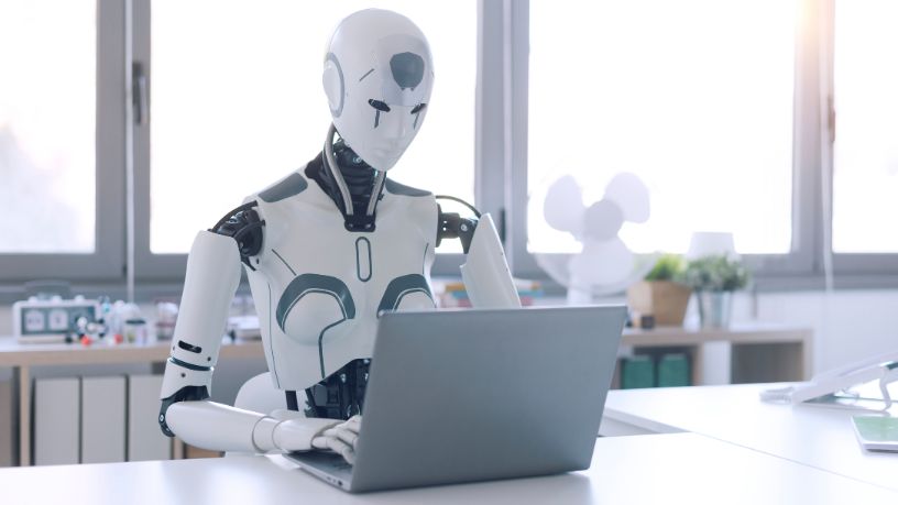 O avanço dos robôs humanoides nas empresas Rolando Bonaccorsi
